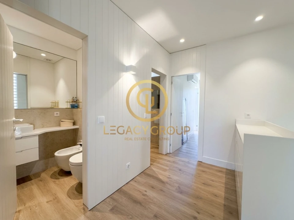 Apartamento T3 para Venda em Quarteira Foto 15