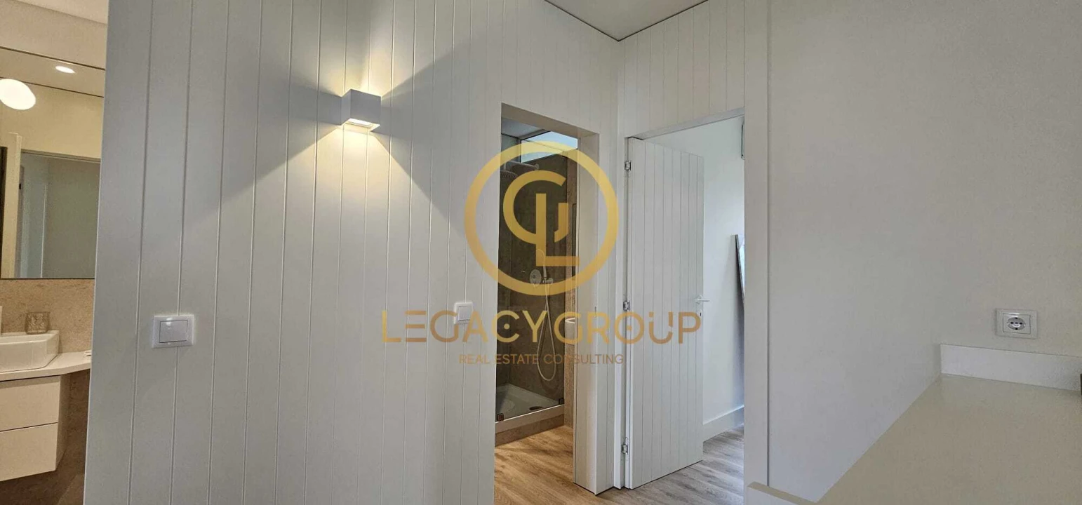 Apartamento T3 para Venda em Quarteira Foto 14