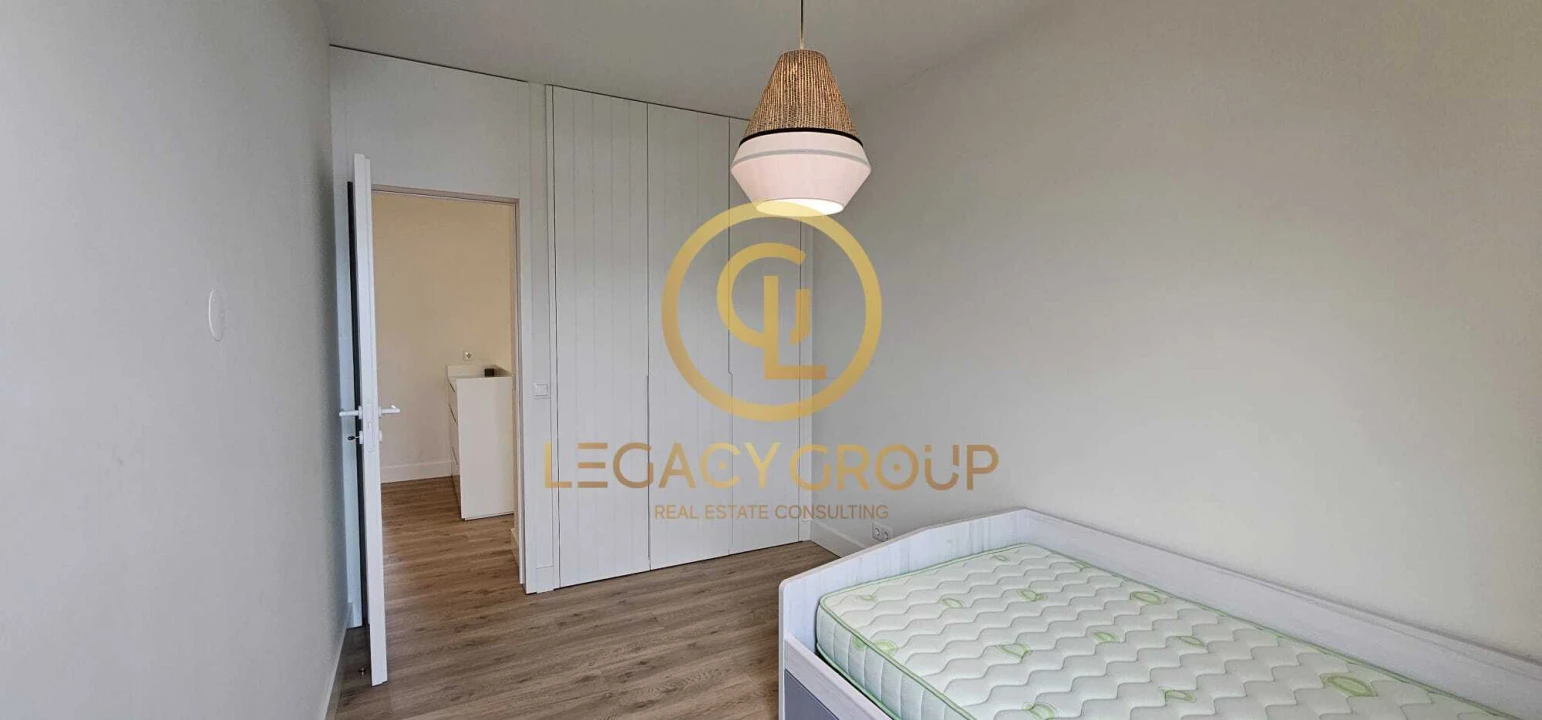 Apartamento T3 para Venda em Quarteira Foto 17