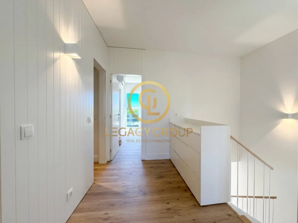Apartamento T3 para Venda em Quarteira Foto 11