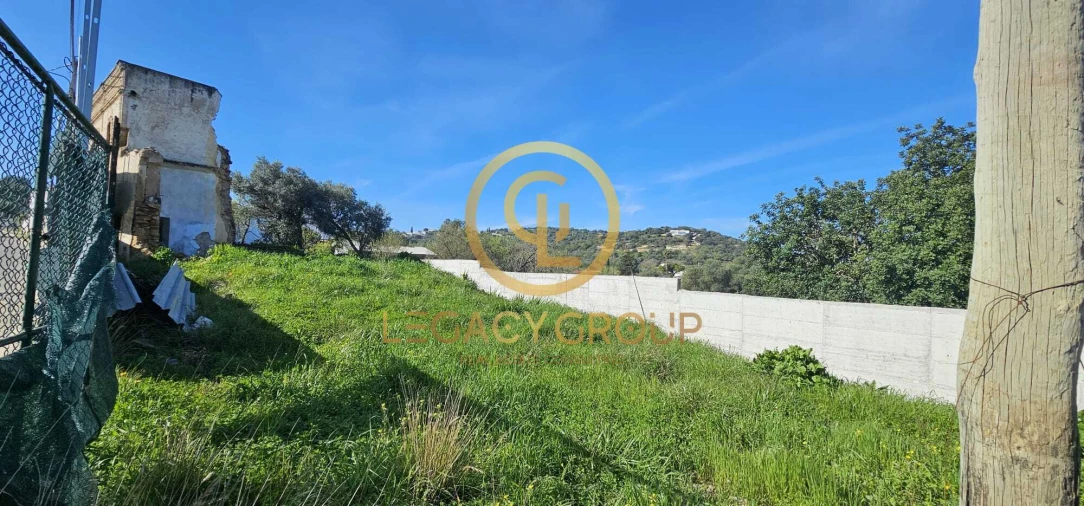 Moradia T3 para Venda em Loule (São Sebastião) Foto 9