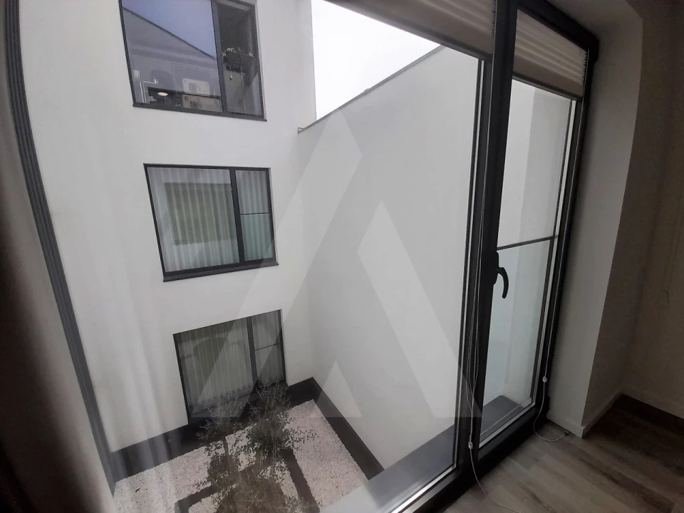 Apartamento T1 para Arrendamento em Glória e Vera Cruz Foto 11