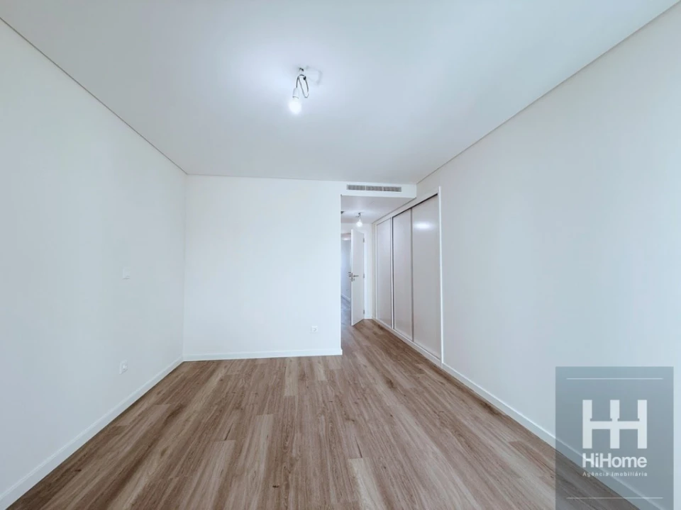 Apartamento T3 para Venda em Funchal (Se) Foto 19