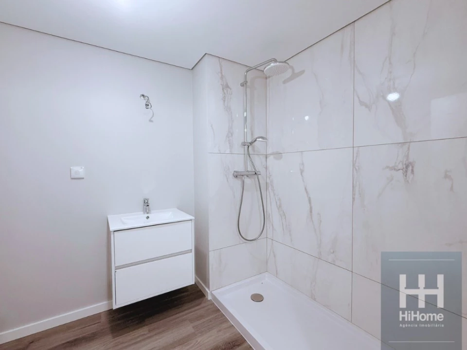 Apartamento T3 para Venda em Funchal (Se) Foto 22