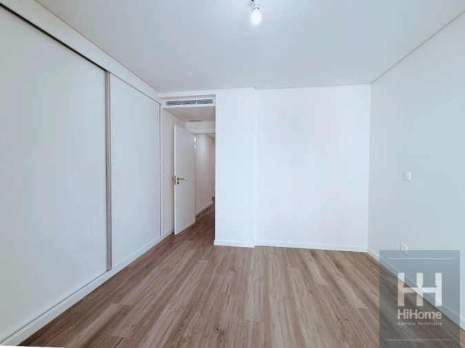 Apartamento T3 para Venda em Funchal (Se) Foto 14