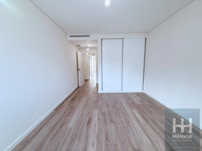 Apartamento T3 para Venda em Funchal (Se) Foto 17