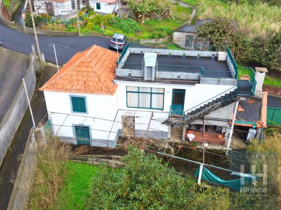 Moradia T2 para Venda em Faial Foto 12