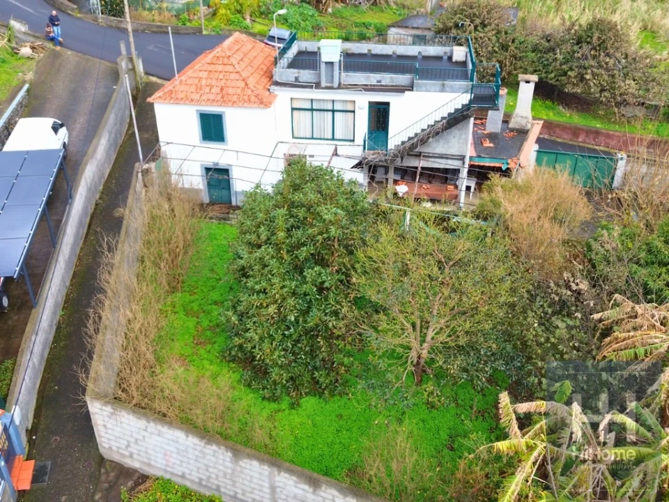 Moradia T2 para Venda em Faial Foto 13