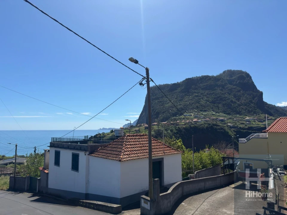 Moradia T2 para Venda em Faial Foto 9