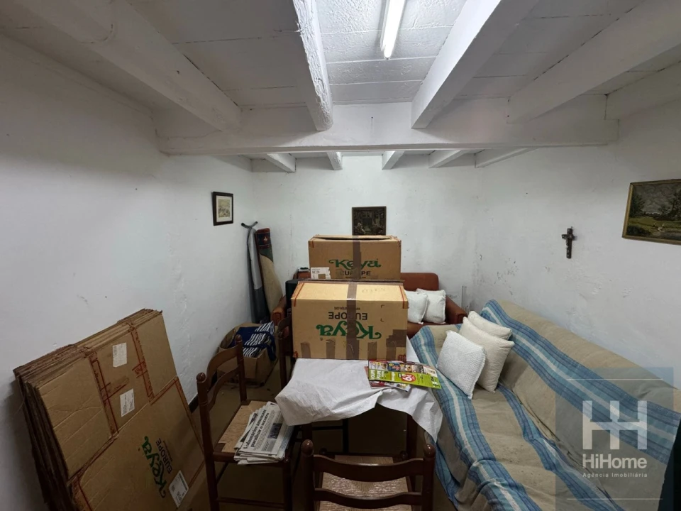 Moradia T2 para Venda em Faial Foto 22