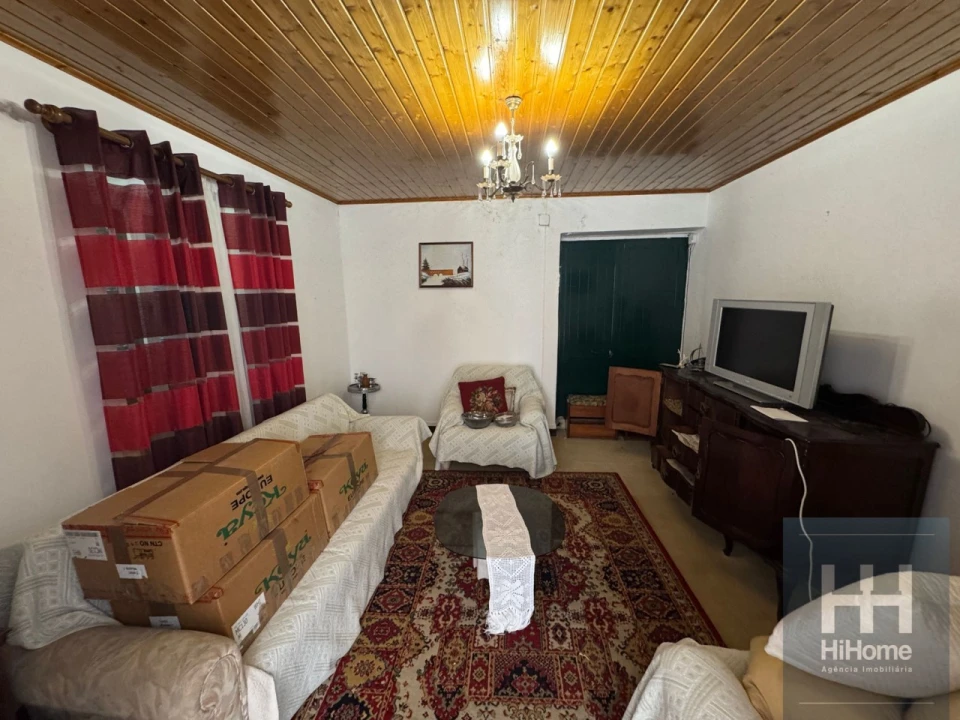 Moradia T2 para Venda em Faial Foto 28