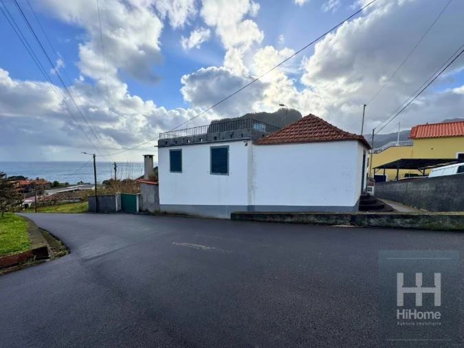 Moradia T2 para Venda em Faial Foto 6