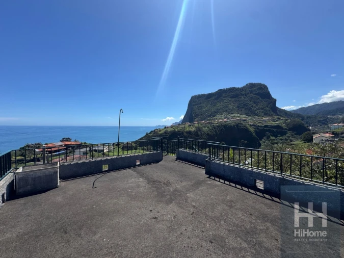 Moradia T2 para Venda em Faial Foto 17