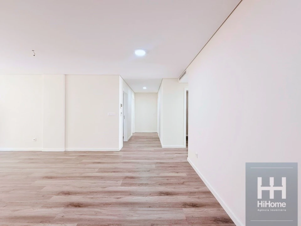 Apartamento T3 para Venda em Funchal (Se) Foto 3