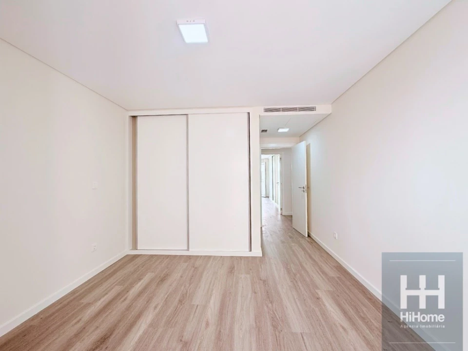 Apartamento T3 para Venda em Funchal (Se) Foto 19