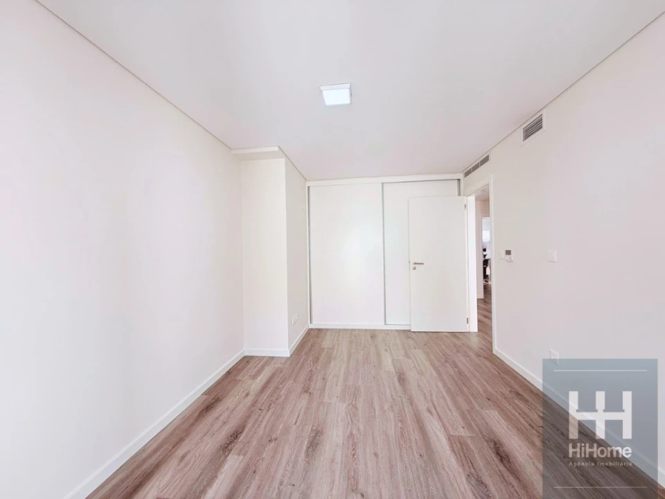 Apartamento T3 para Venda em Funchal (Se) Foto 23