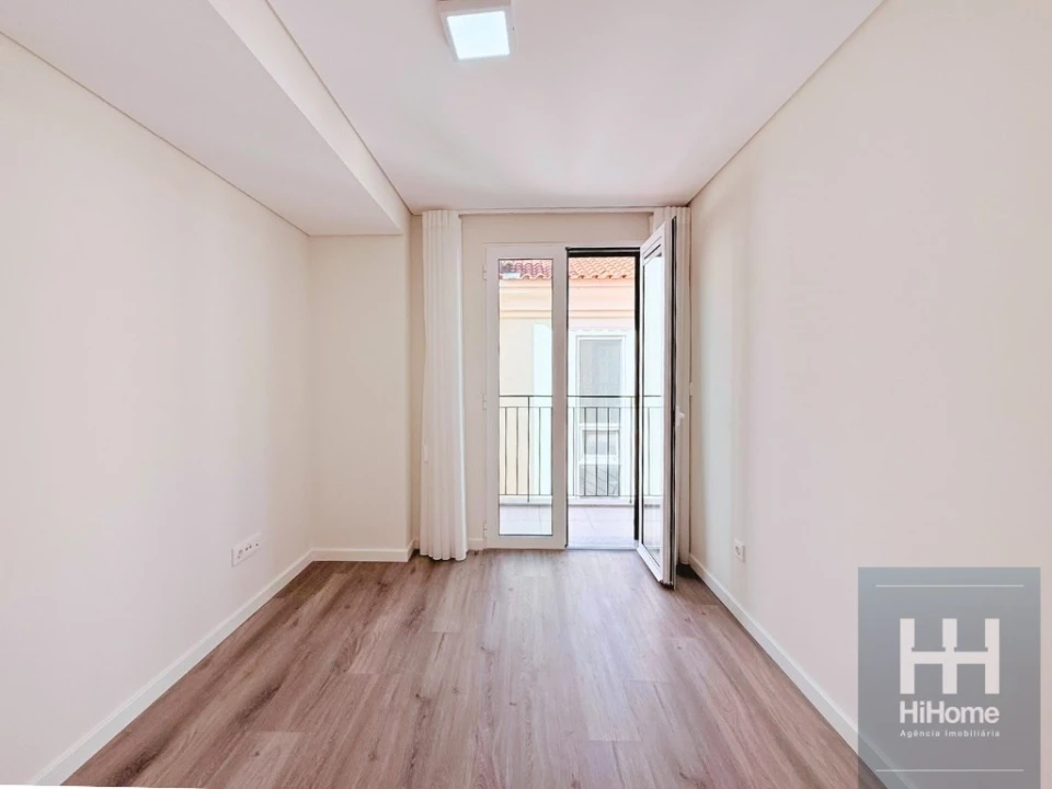 Apartamento T3 para Venda em Funchal (Se) Foto 24