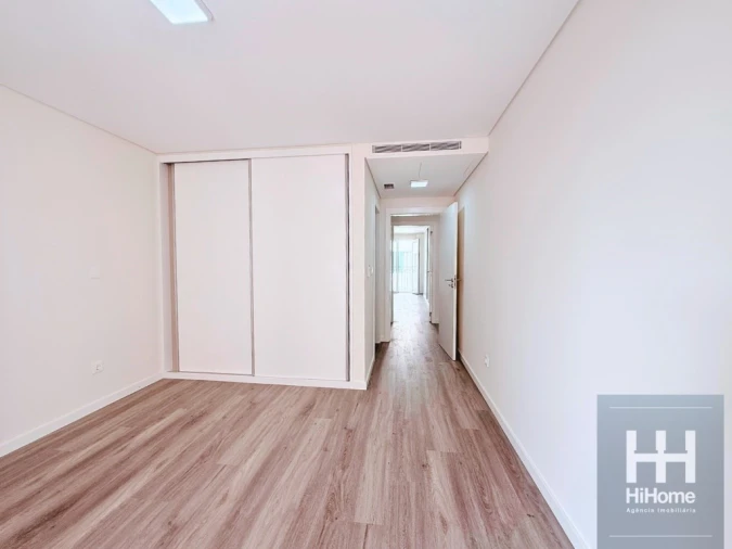 Apartamento T3 para Venda em Funchal (Se) Foto 18