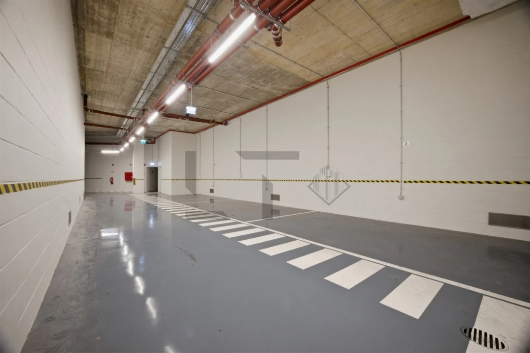 Apartamento T3 para Venda em Santo António Foto 16