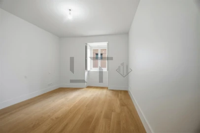Apartamento T3 para Venda em Santo António