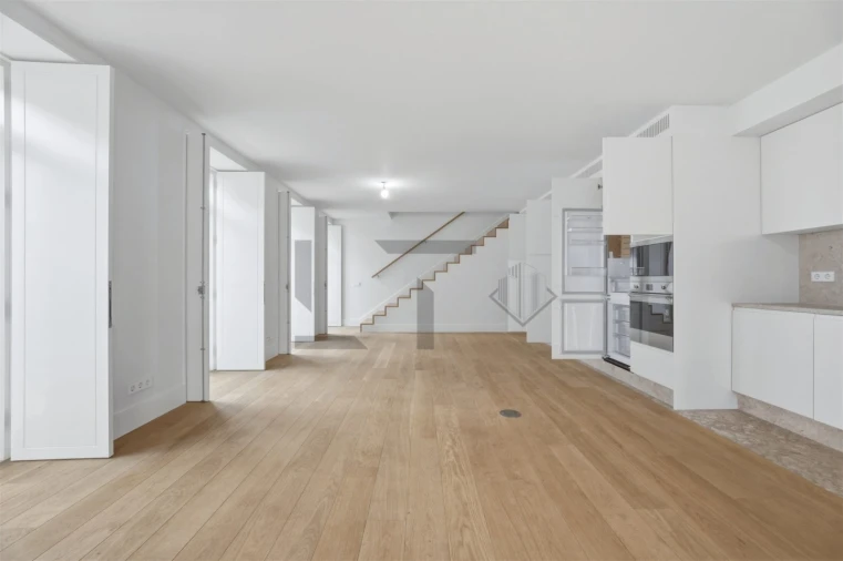 Apartamento T2 para Venda em Santo António Foto 12