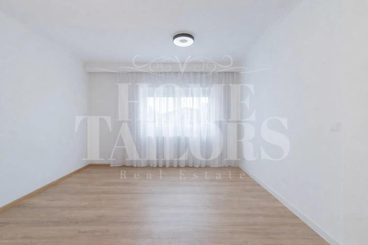Apartamento T4 para Venda em Carnaxide e Queijas Foto 8