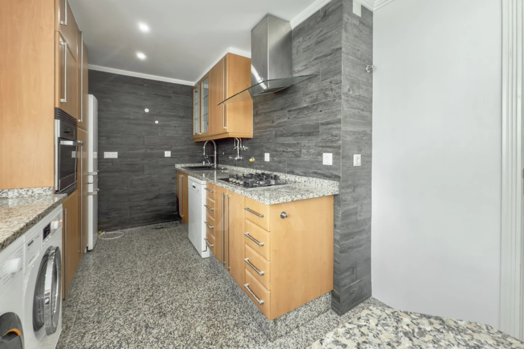 Apartamento T3 para Venda em Cascais e Estoril Foto 9