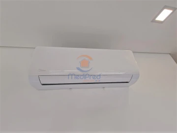 Apartamento T2 para Venda em Santo António dos Cavaleiros e Frielas
