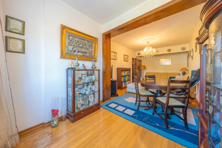 Apartamento T4 para Venda em Santo Antonio da Charneca Foto 7