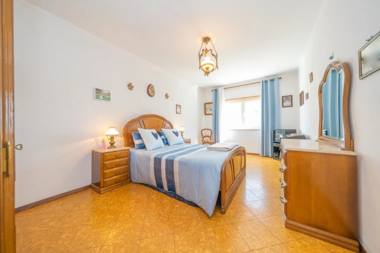 Apartamento T4 para Venda em Santo Antonio da Charneca Foto 23