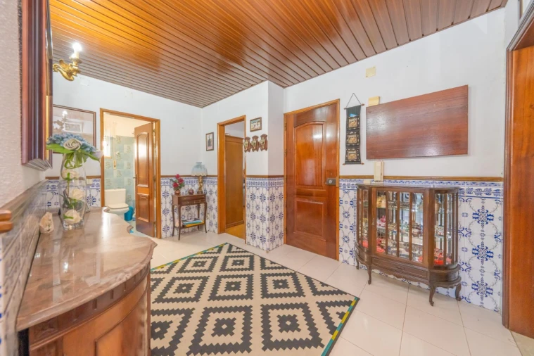 Apartamento T4 para Venda em Santo Antonio da Charneca Foto 4