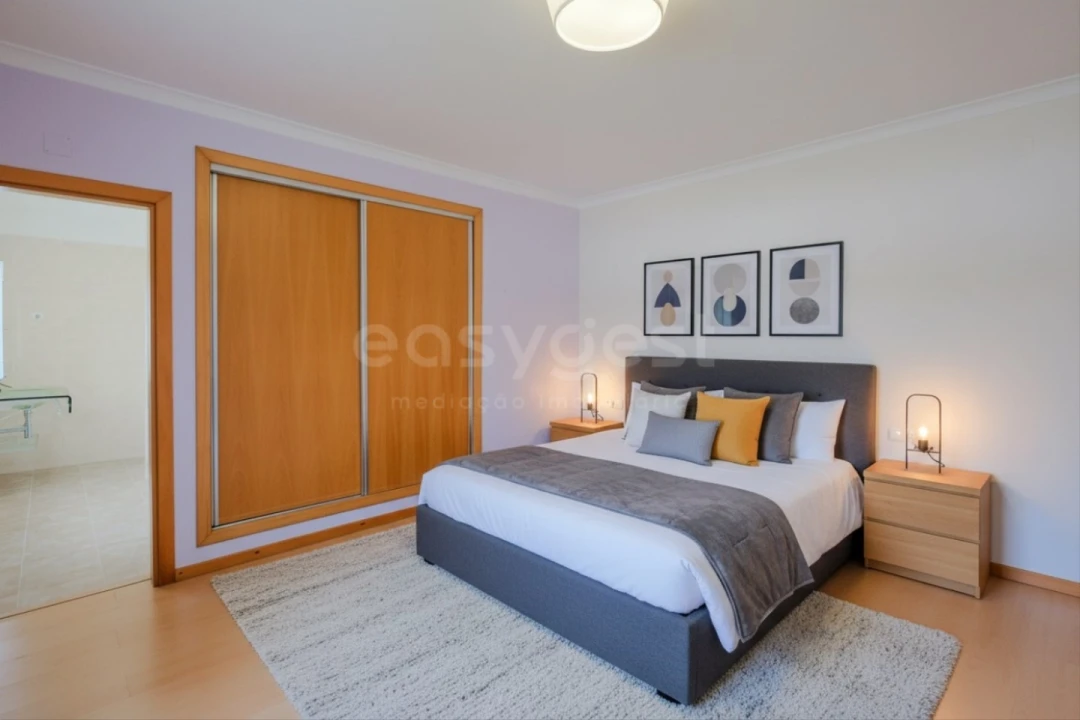 Moradia T4 para Venda em Quinta do Anjo Foto 7