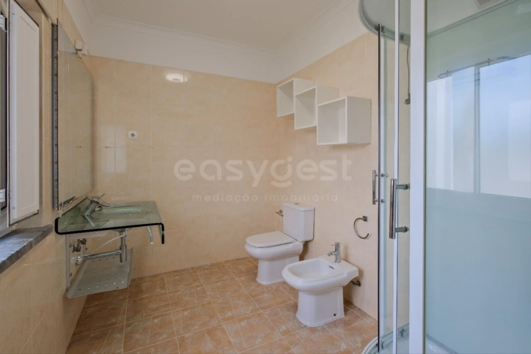 Moradia T4 para Venda em Quinta do Anjo Foto 27