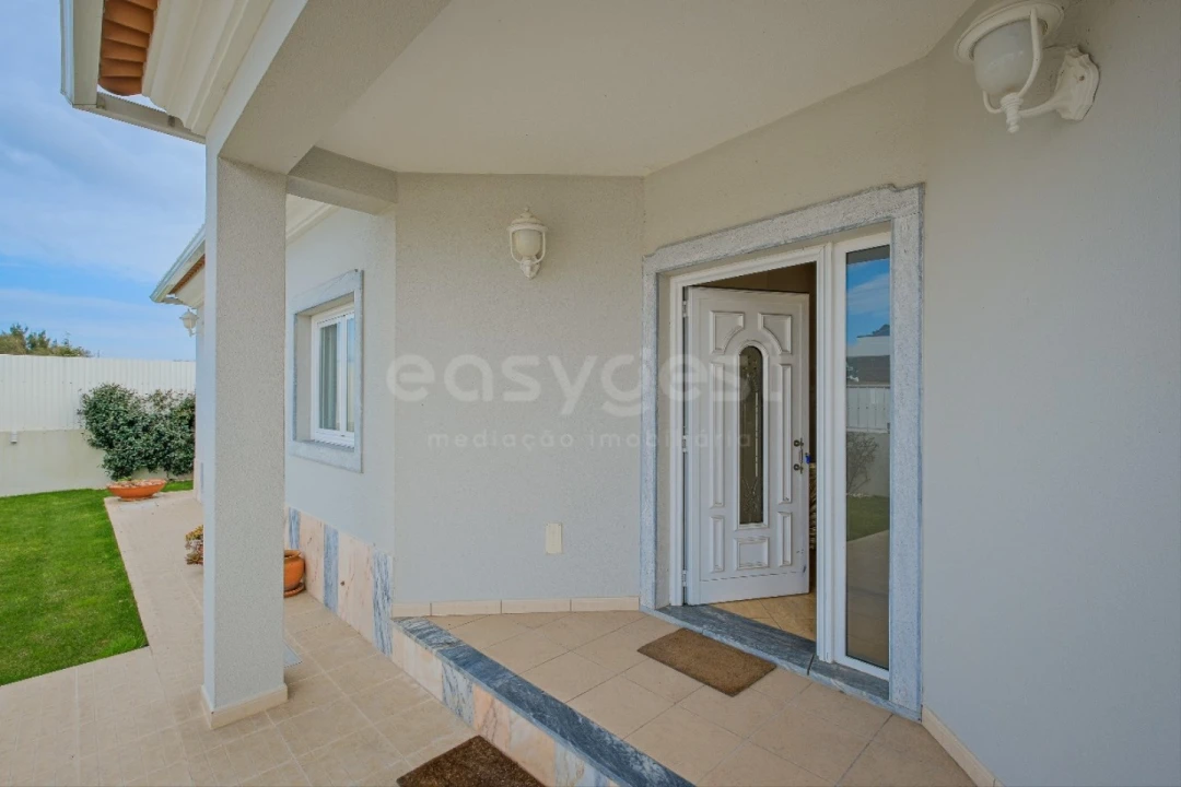 Moradia T4 para Venda em Quinta do Anjo Foto 59