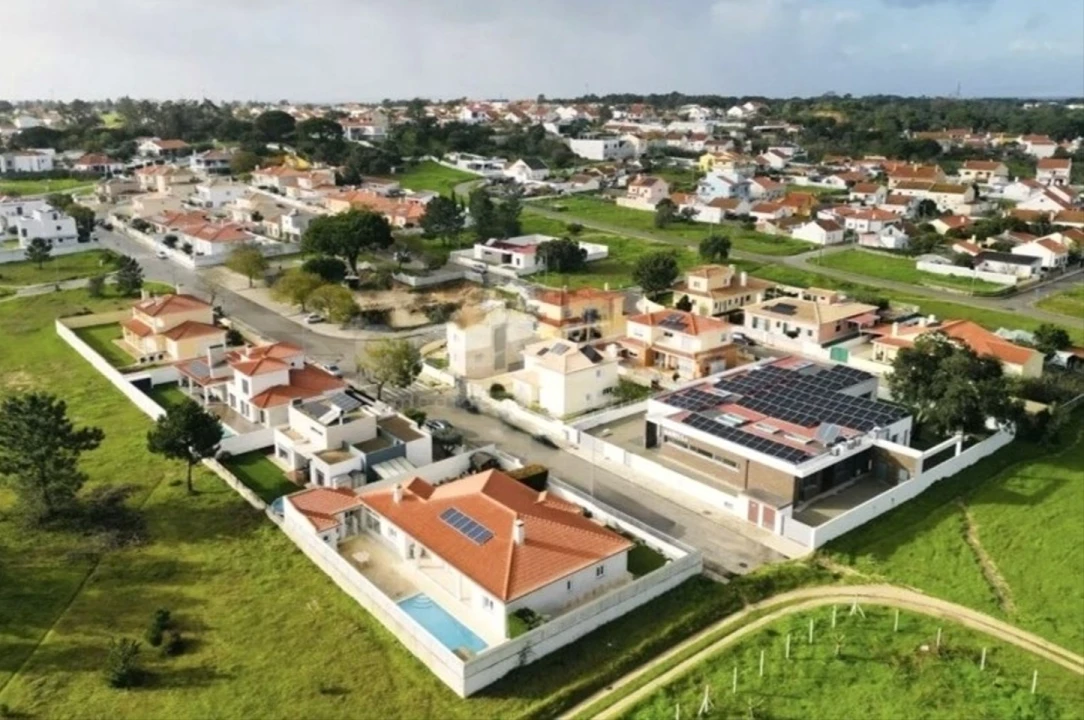 Moradia T4 para Venda em Quinta do Anjo Foto 66