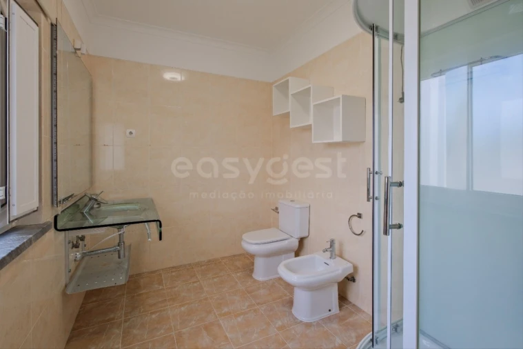 Moradia T4 para Venda em Quinta do Anjo Foto 27