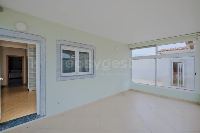 Moradia T4 para Venda em Quinta do Anjo Foto 40