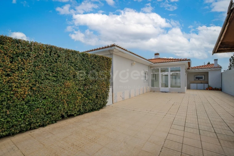 Moradia T4 para Venda em Quinta do Anjo Foto 43