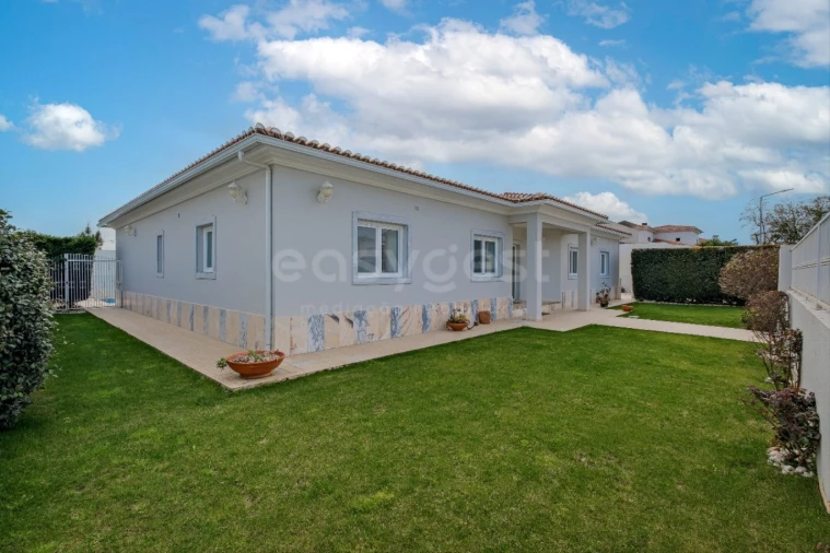 Moradia T4 para Venda em Quinta do Anjo Foto 58