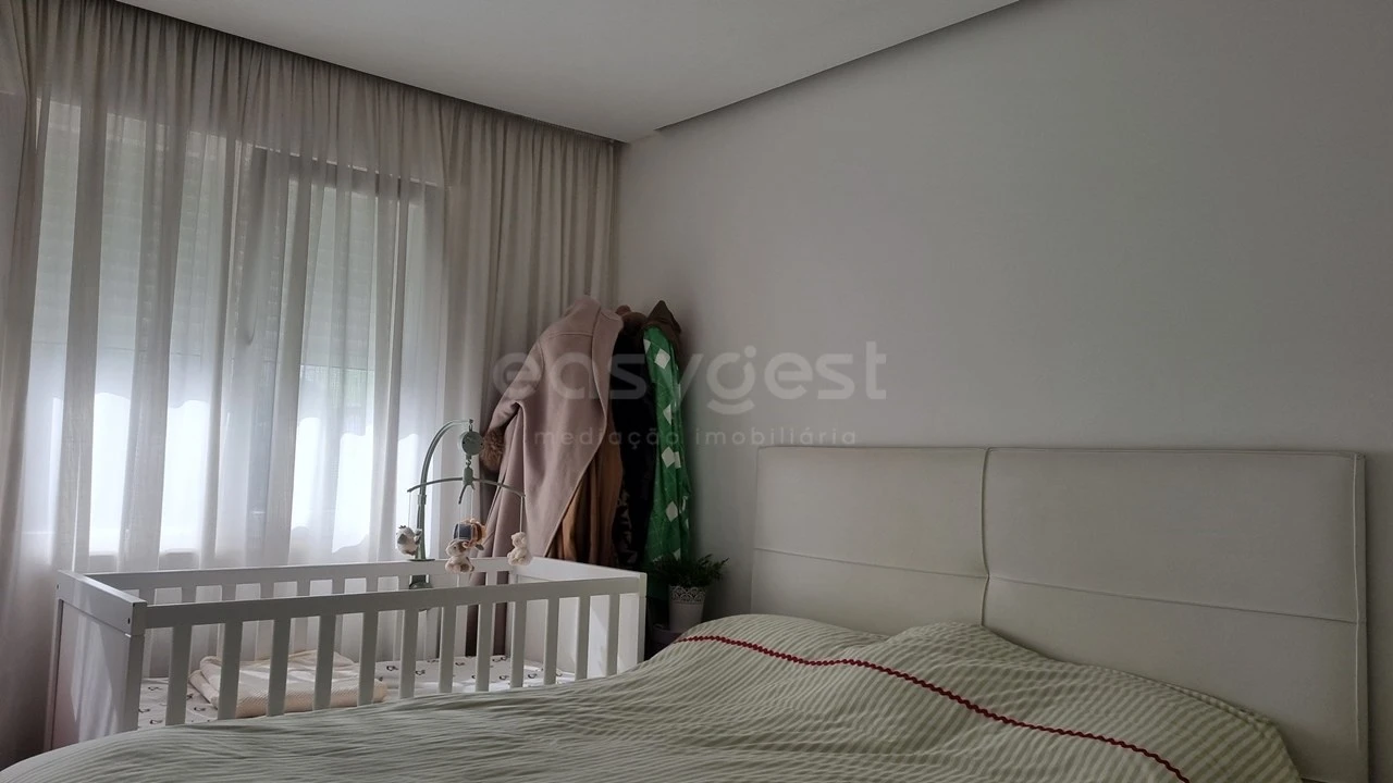 Apartamento T2 para Venda em Águas Livres Foto 5
