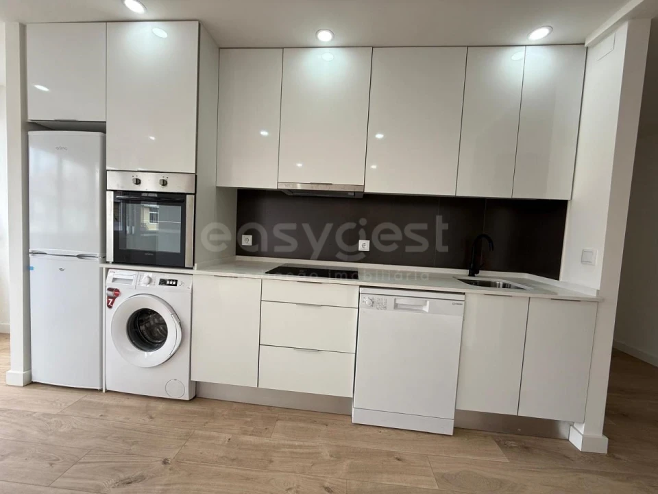 Apartamento T3 para Venda em Alverca do Ribatejo e Sobralinho Foto 5