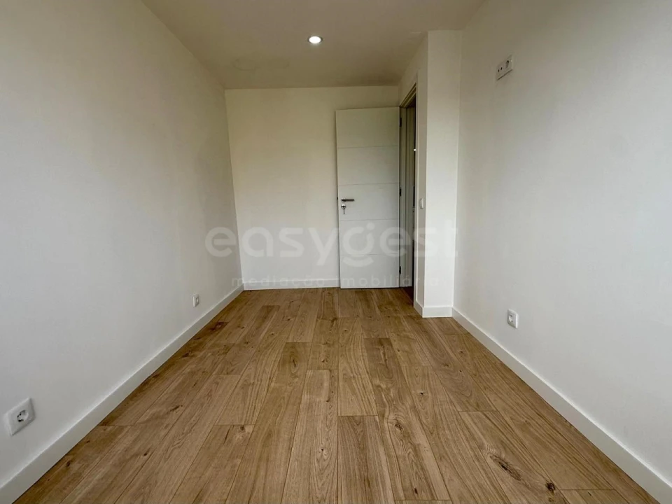 Apartamento T3 para Venda em Alverca do Ribatejo e Sobralinho Foto 18