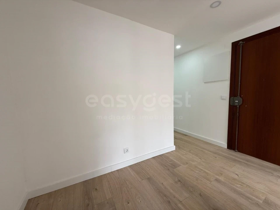 Apartamento T3 para Venda em Alverca do Ribatejo e Sobralinho Foto 19