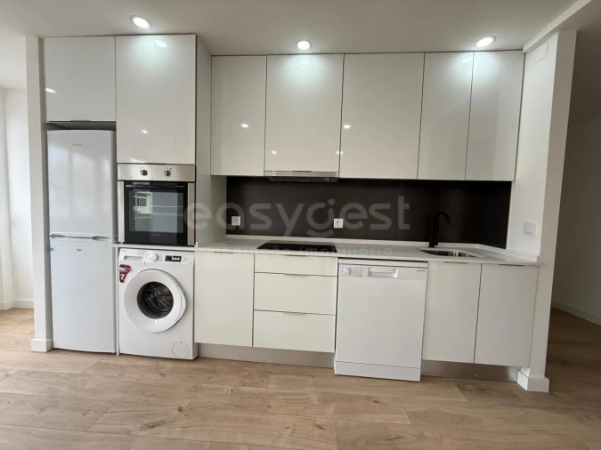 Apartamento T3 para Venda em Alverca do Ribatejo e Sobralinho Foto 4