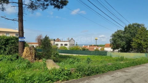 Terreno para Venda em Sesimbra (Castelo)