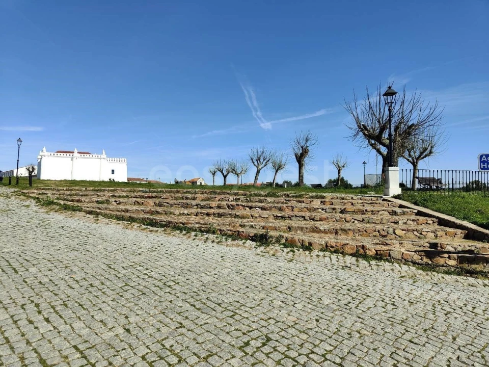 Moradia para Venda em Alvito Foto 3