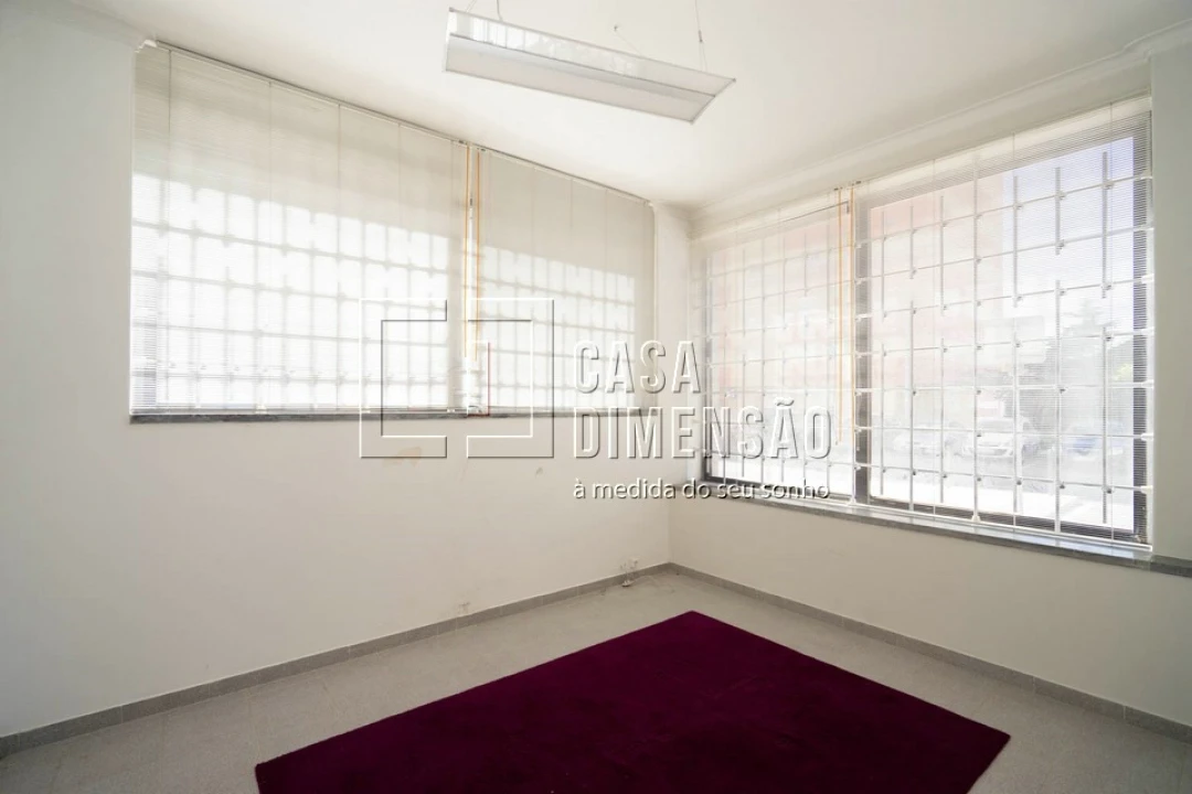 Loja para Venda em Venteira Foto 8