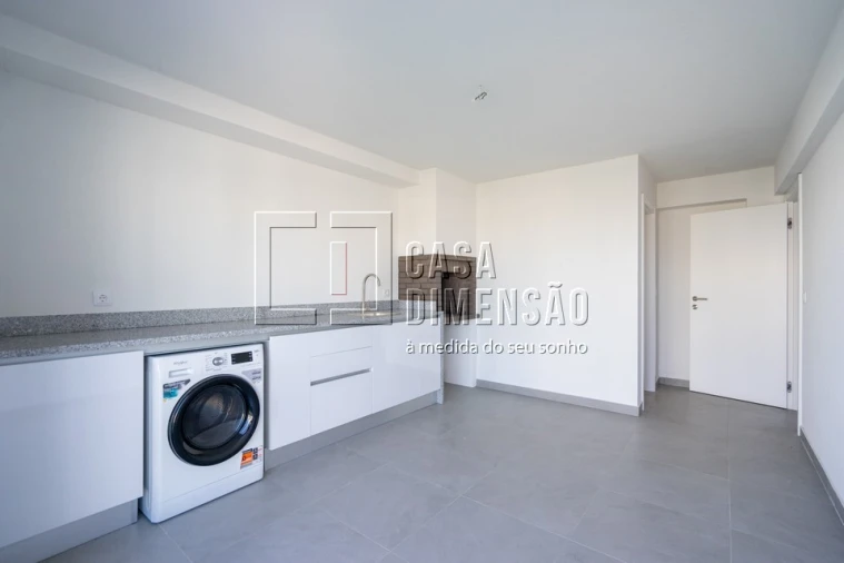 Moradia T4 para Venda em Corroios Foto 50