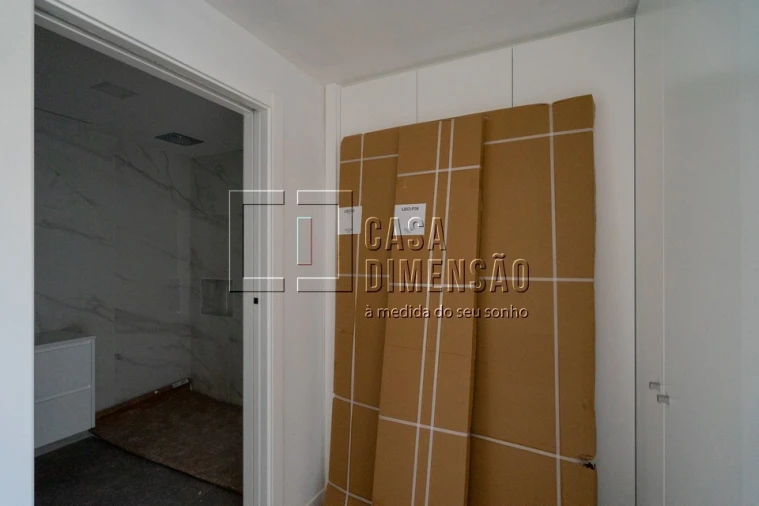 Apartamento T3 para Venda em Carnaxide e Queijas Foto 37