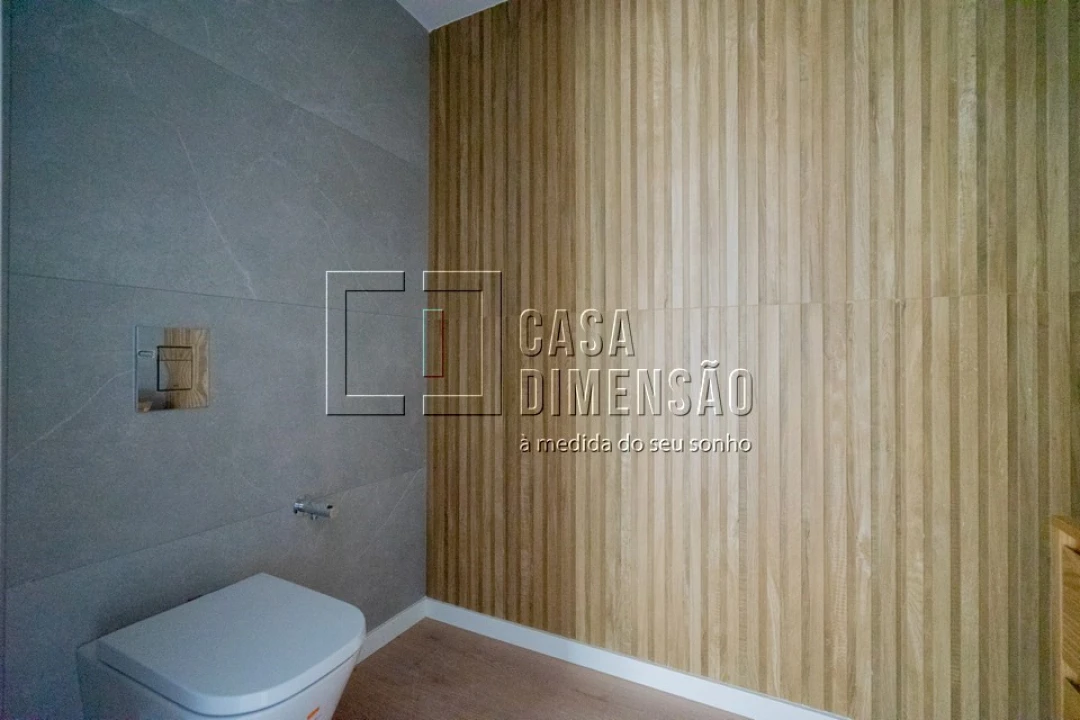 Apartamento T4 para Venda em Carnaxide e Queijas Foto 16